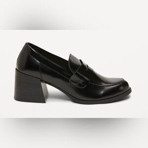 NWT Old Navy Black Women's Loafers - Size 6